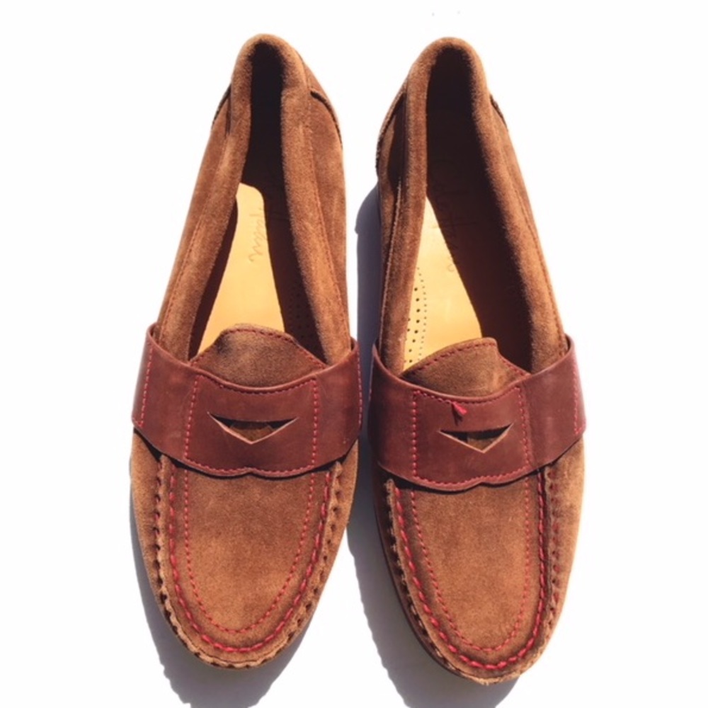 NWOT size 8.5 brown suede Cole Haan penny loafers